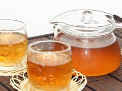 麦茶には高血圧予防の効能もあり。まさに手軽な高機能飲料